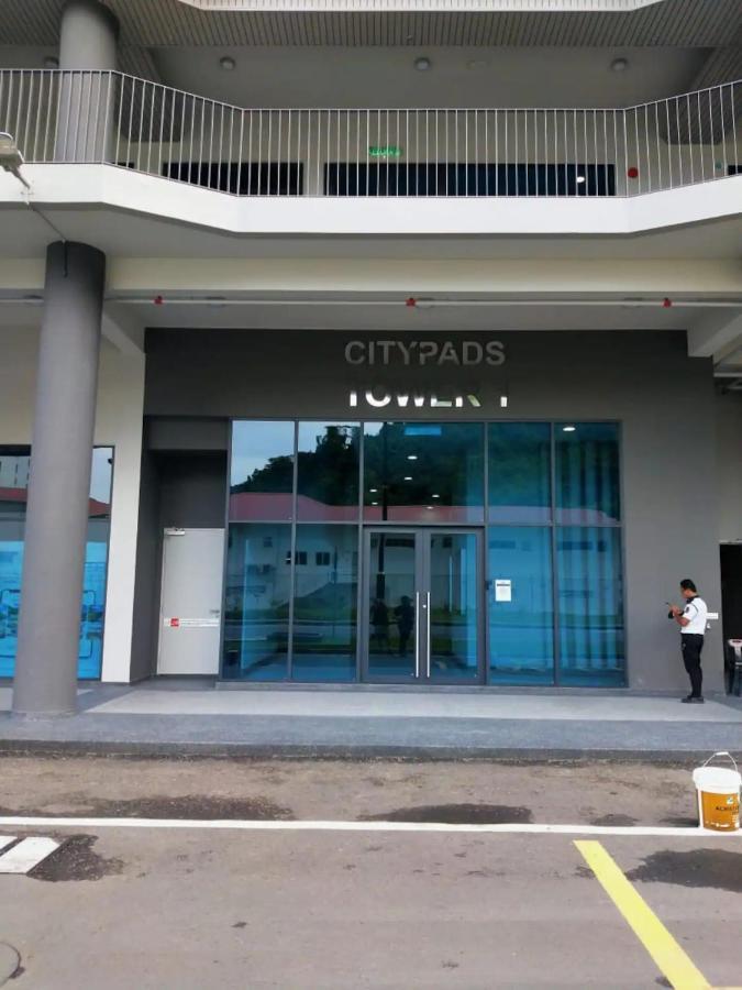 Jesselton Quay Sea View 호텔 코타키나발루 외부 사진